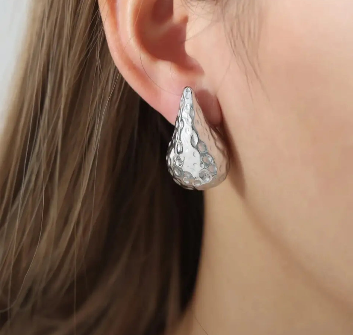 Curvy TearDrop