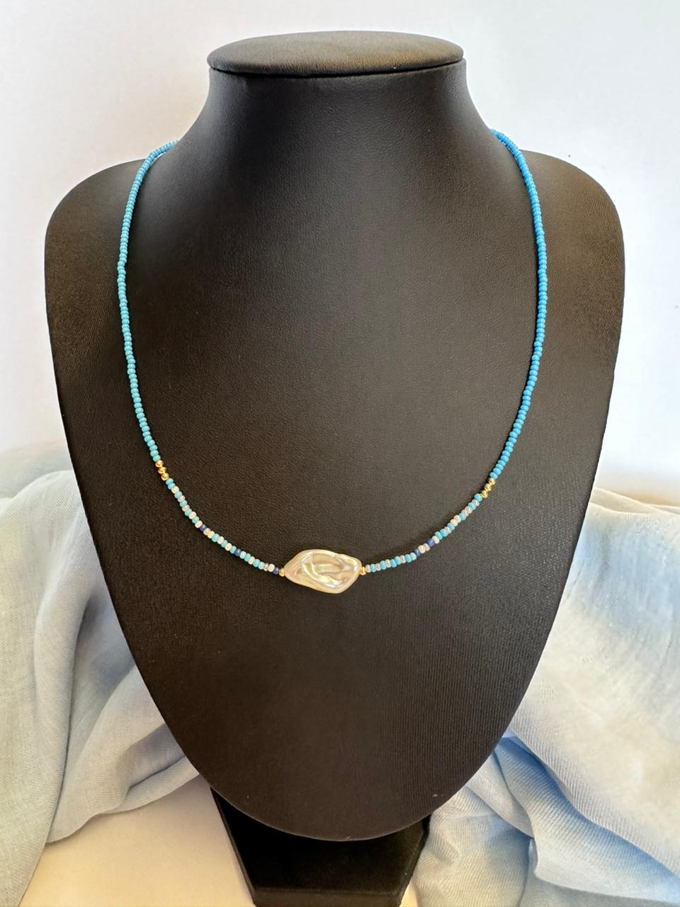 Bead Pendant Necklace
