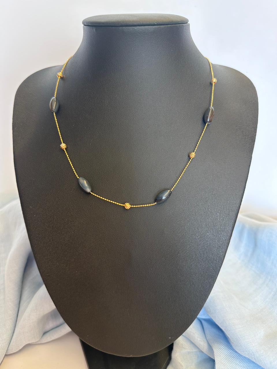 Bead Pendant Necklace