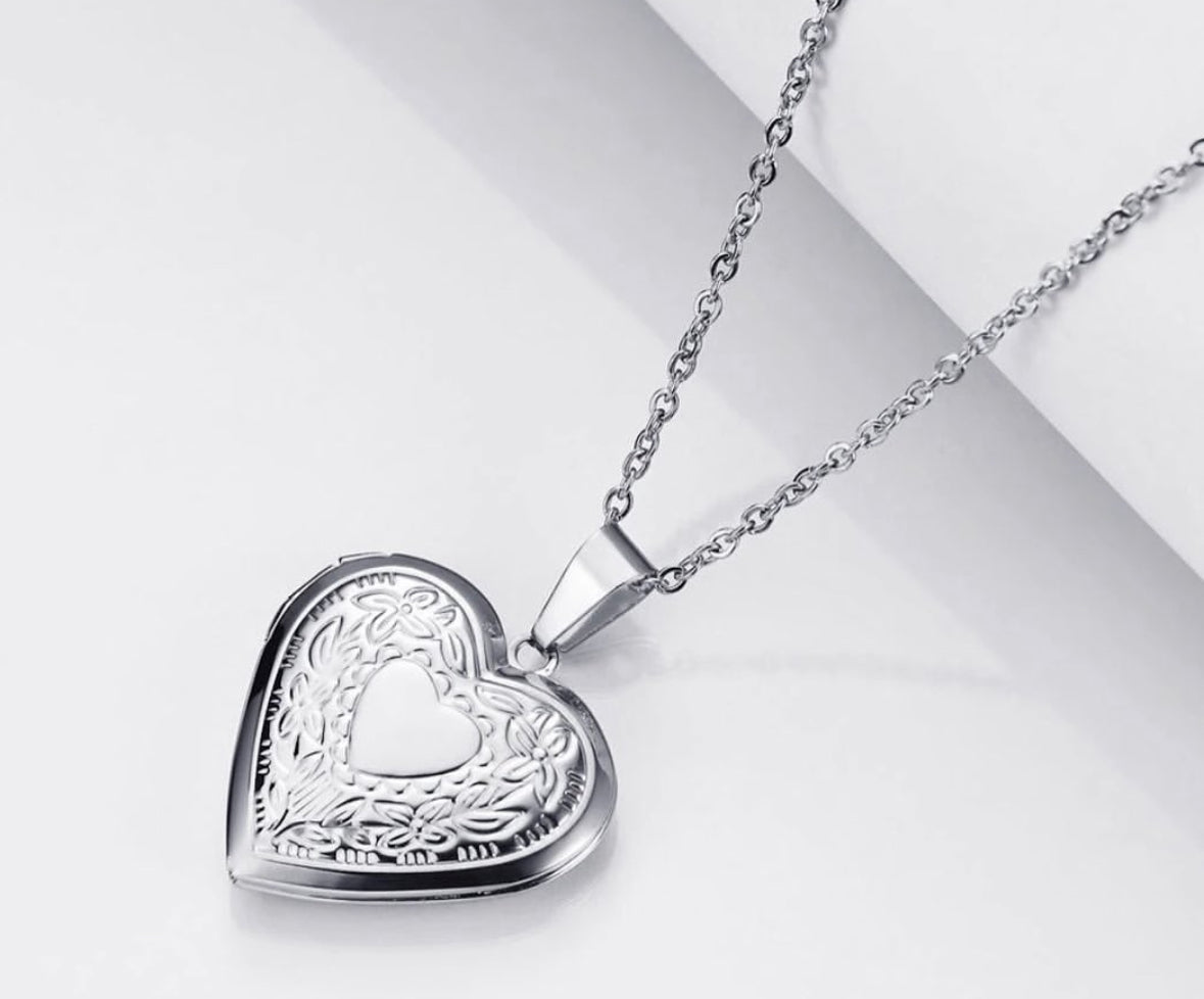 Lock My Heart Necklace