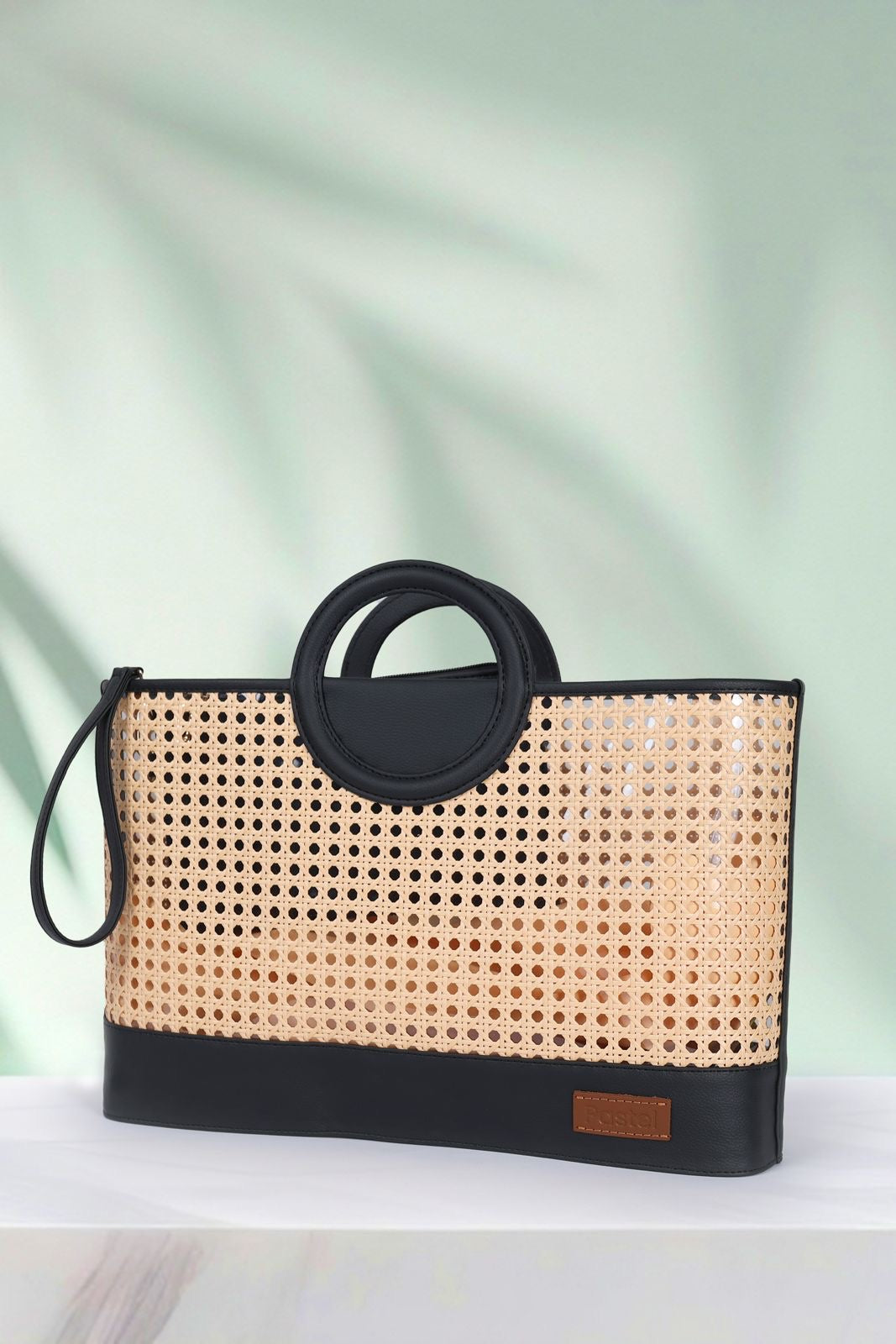 The Riviera Carryall