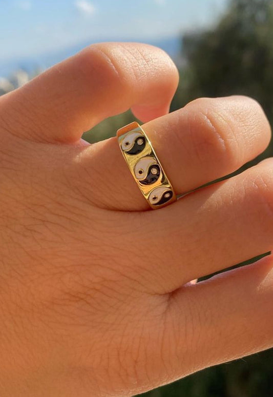 Yin & Yang Ring