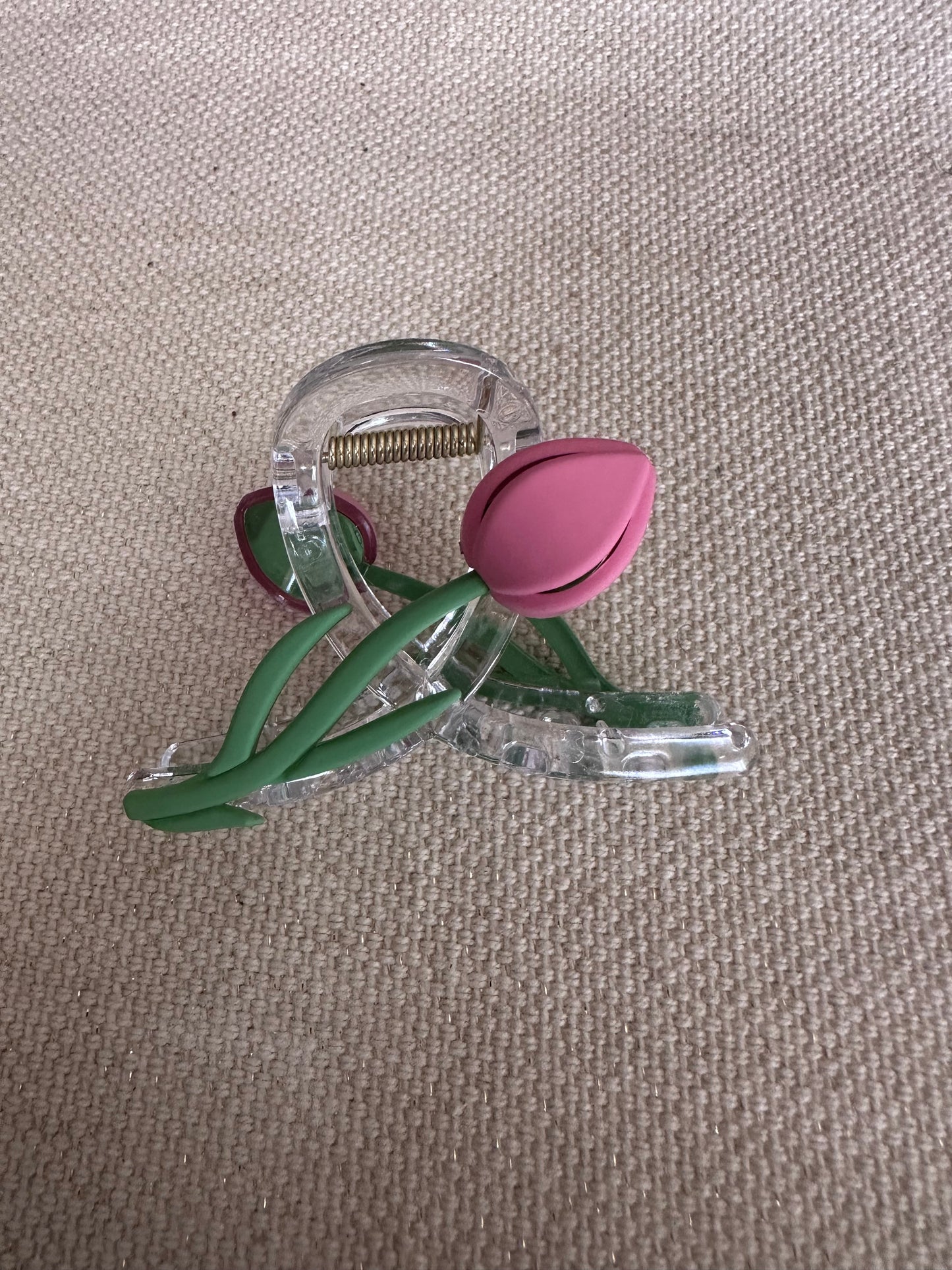Matte Petal Hair Clip