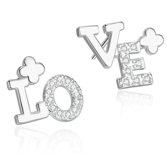 Love Studs