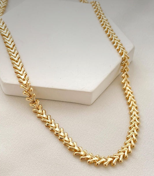 Tarsila Choker