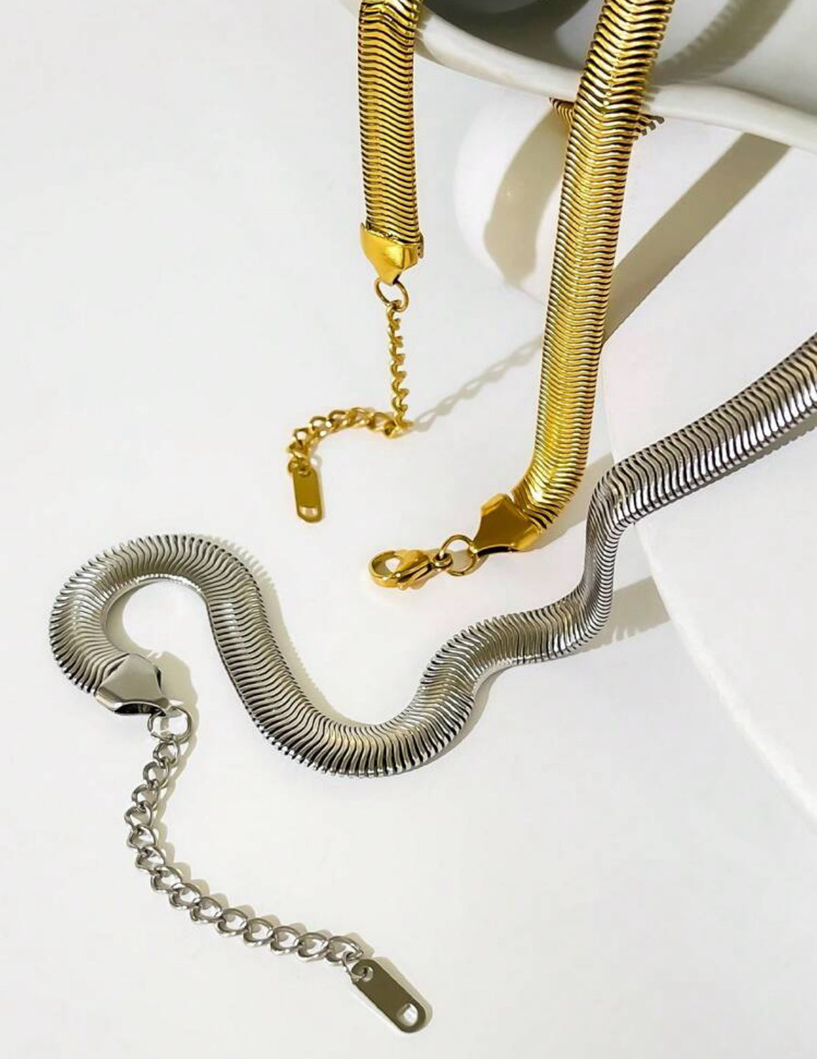 Minimalist Thick Necklace