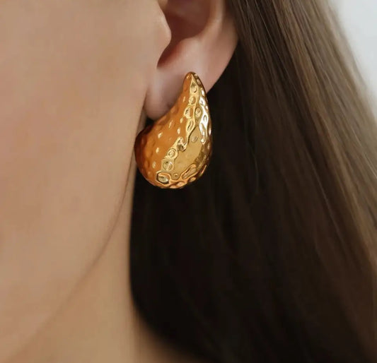 Curvy TearDrop
