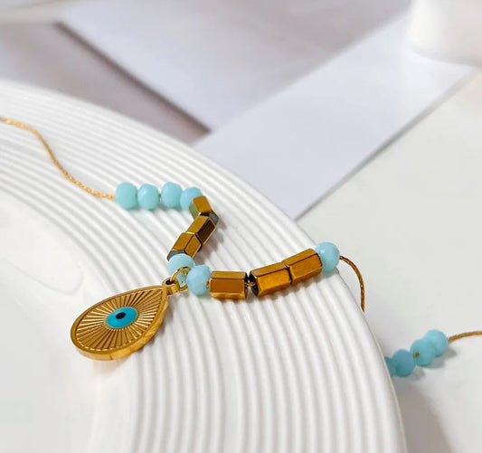 Oval Eye Necklace