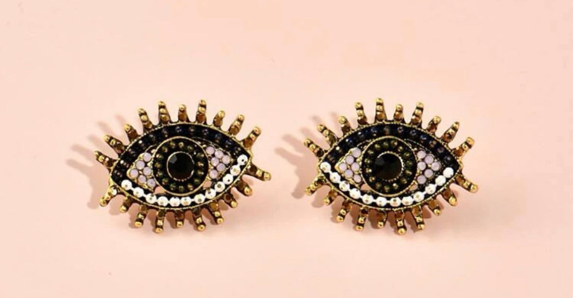 Eye Stud Earrings