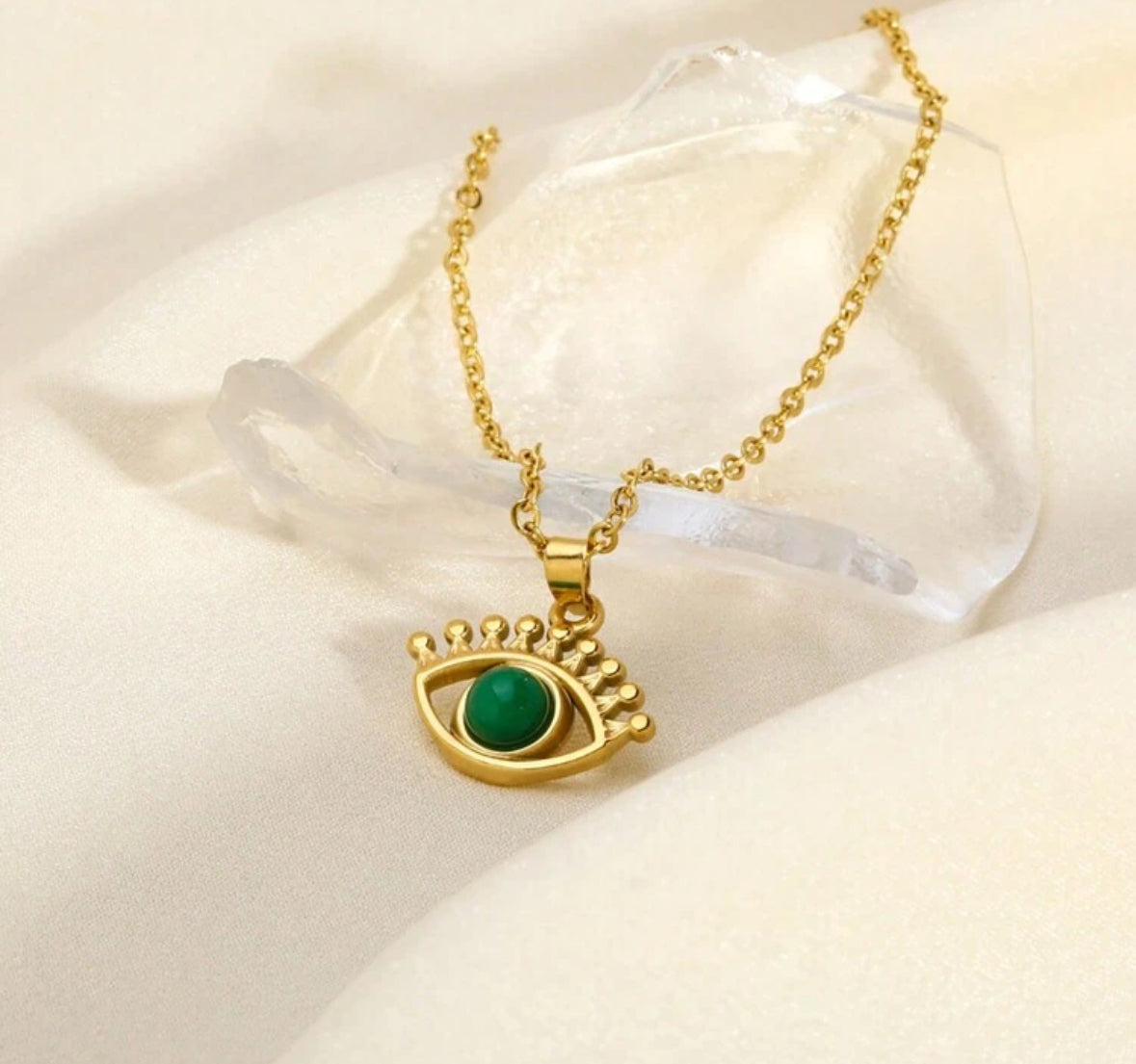 Crown Eye Pendant Necklace