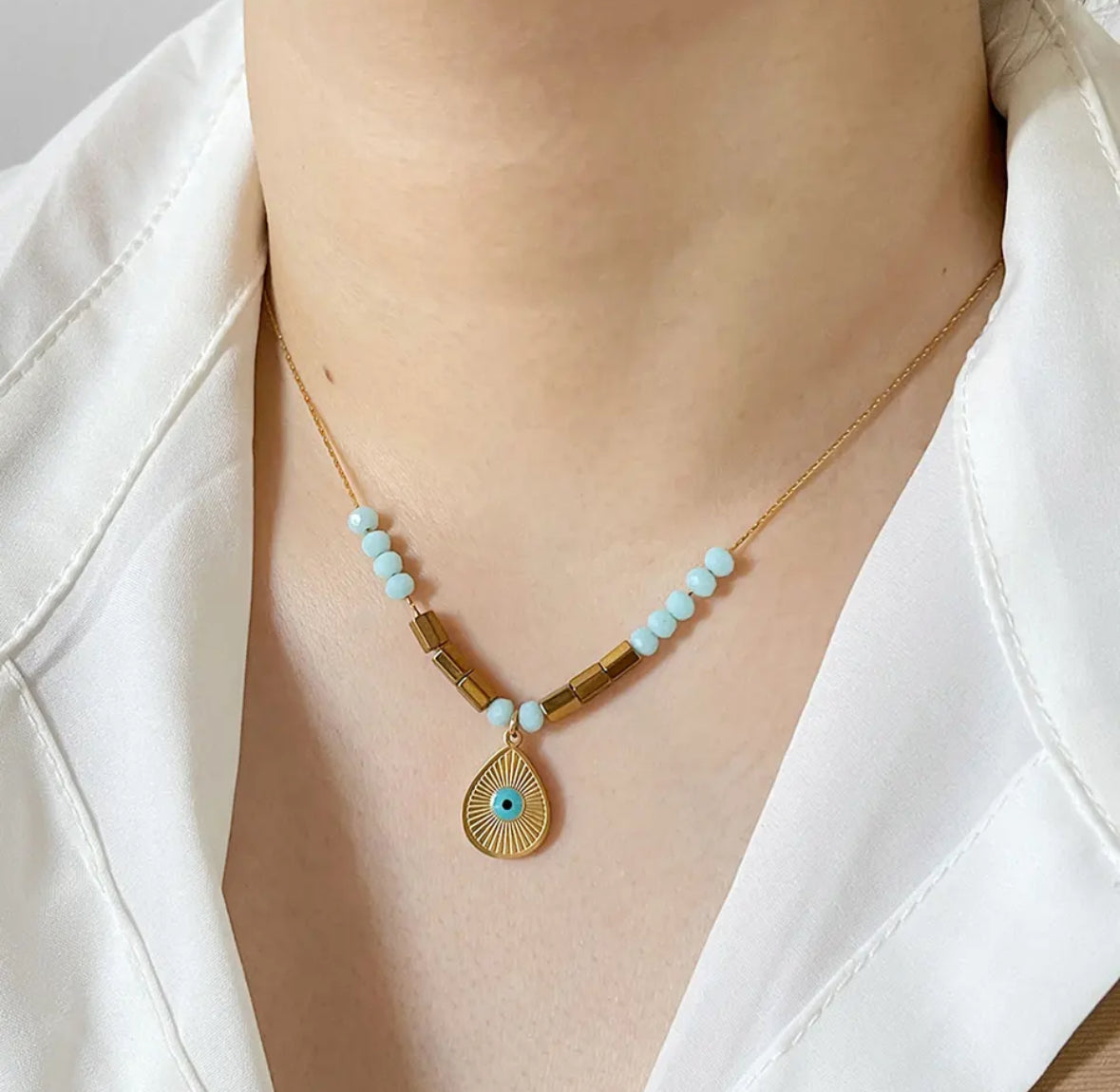 Oval Eye Necklace