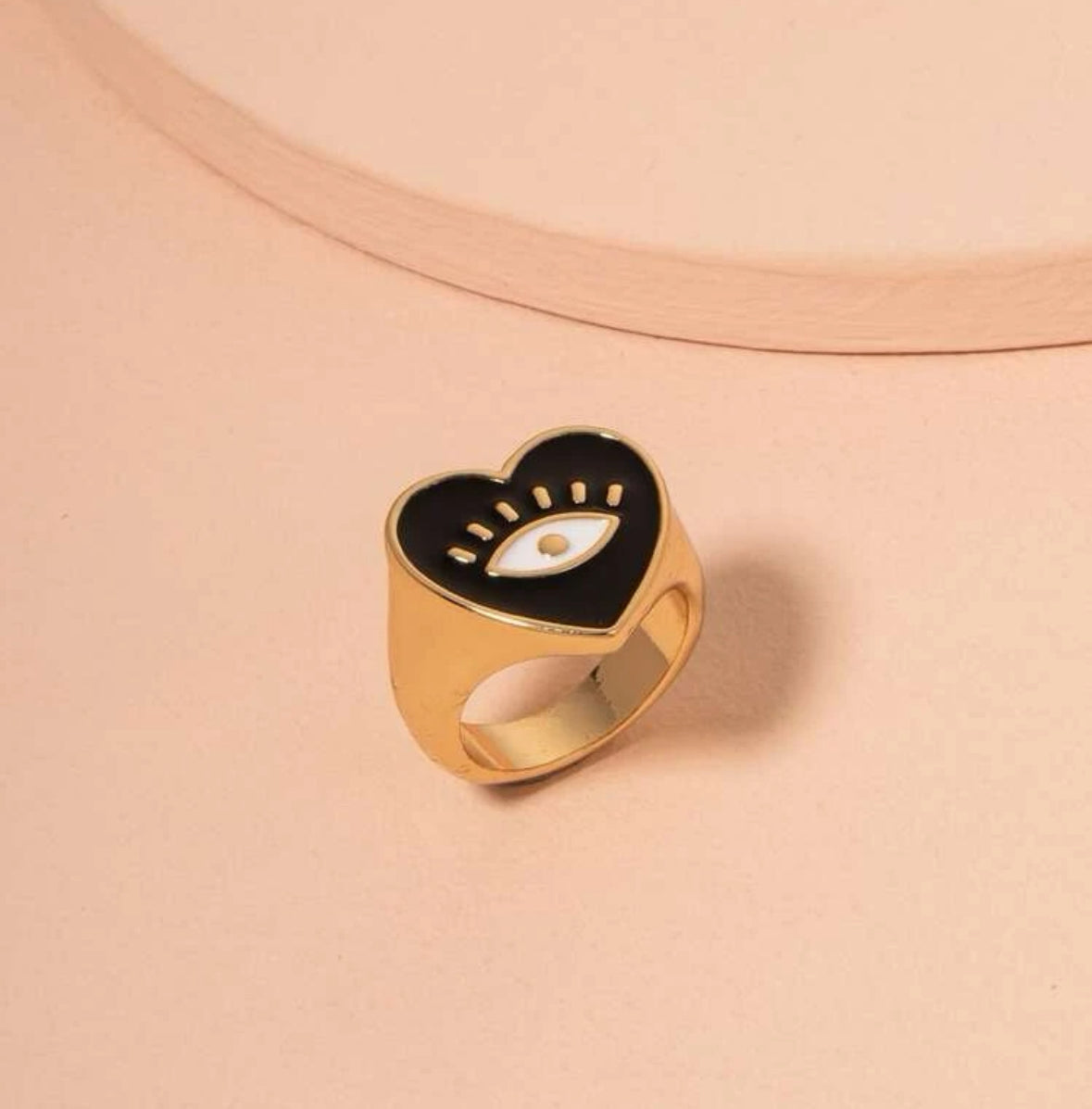Eye & Heart Ring