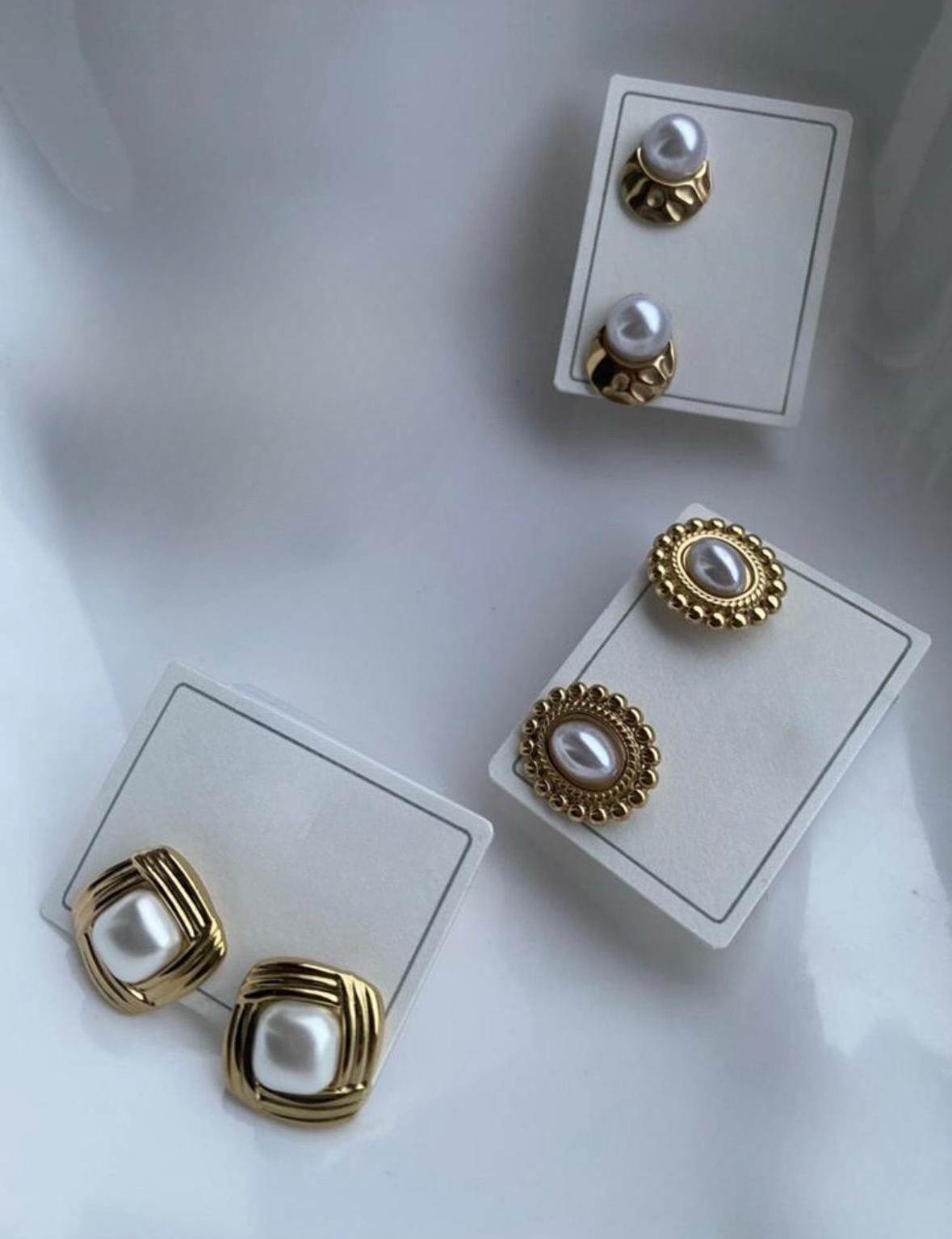 Mini Pearl Earrings