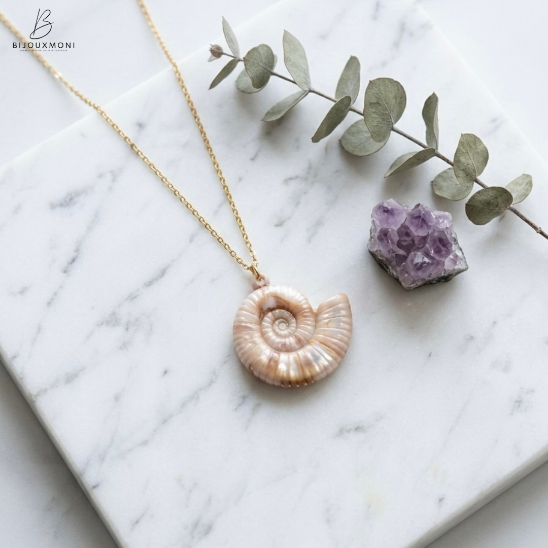 Fossile Doré Necklace