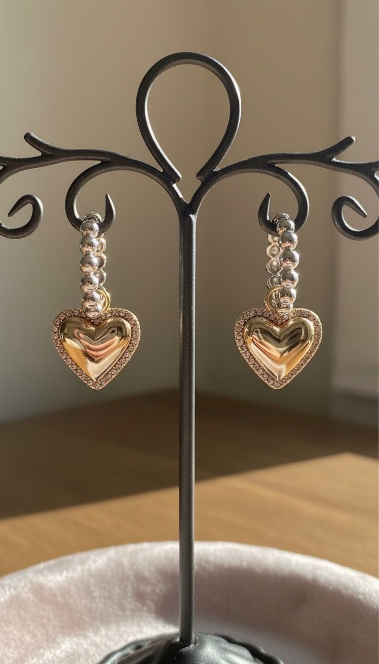 Golden Glow Hearts Earrings