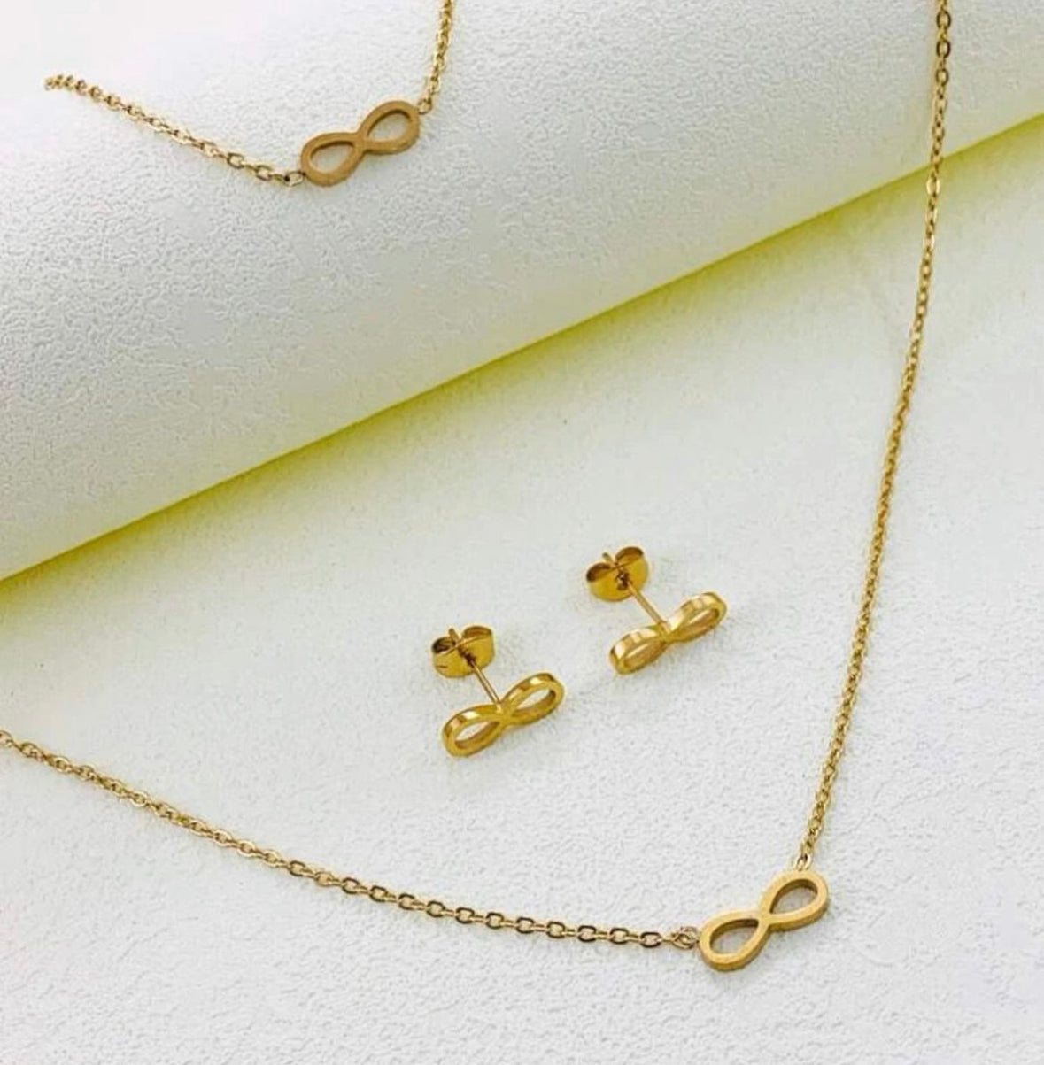 Infinity Set