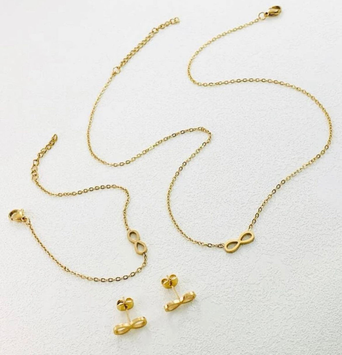 Infinity Set